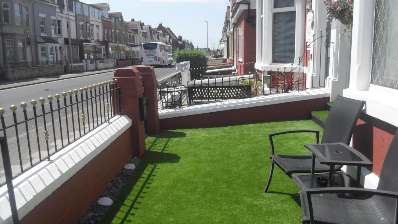 The Park Villa Blackpool Exterior foto