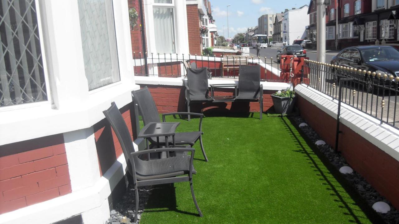 The Park Villa Blackpool Exterior foto